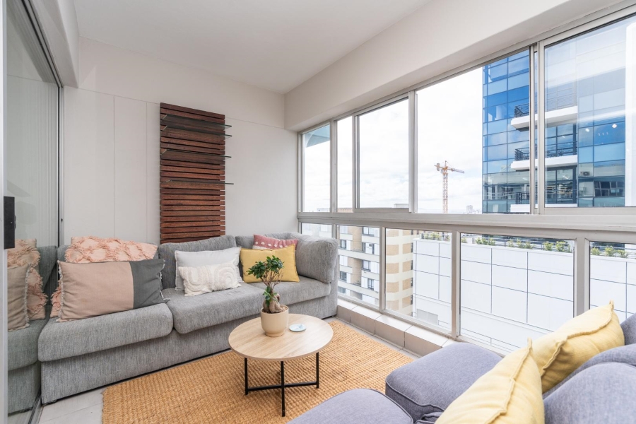 3 Bedroom Property for Sale in Sea Point Western Cape